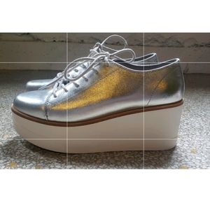 New Steve Madden Kimber Silver Wedges / Platforms